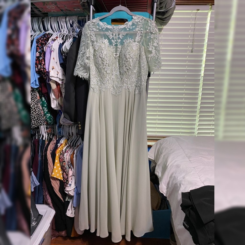 Sage Green Lace Bridesmaid Dress